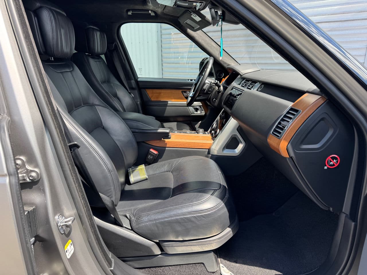 Land Rover Range Rover Vogue 2019 — Миниатюра 5
