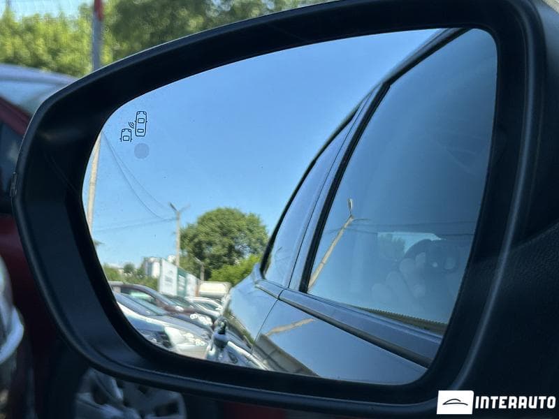 Peugeot 3008 2018 — Миниатюра 5