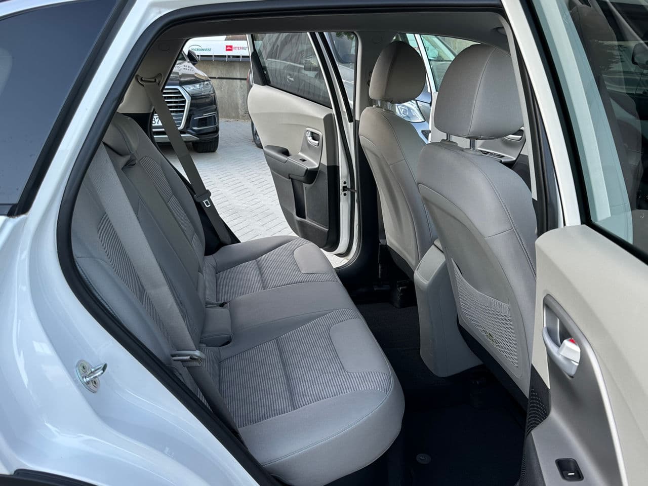 Kia Niro 2019 — Миниатюра 14