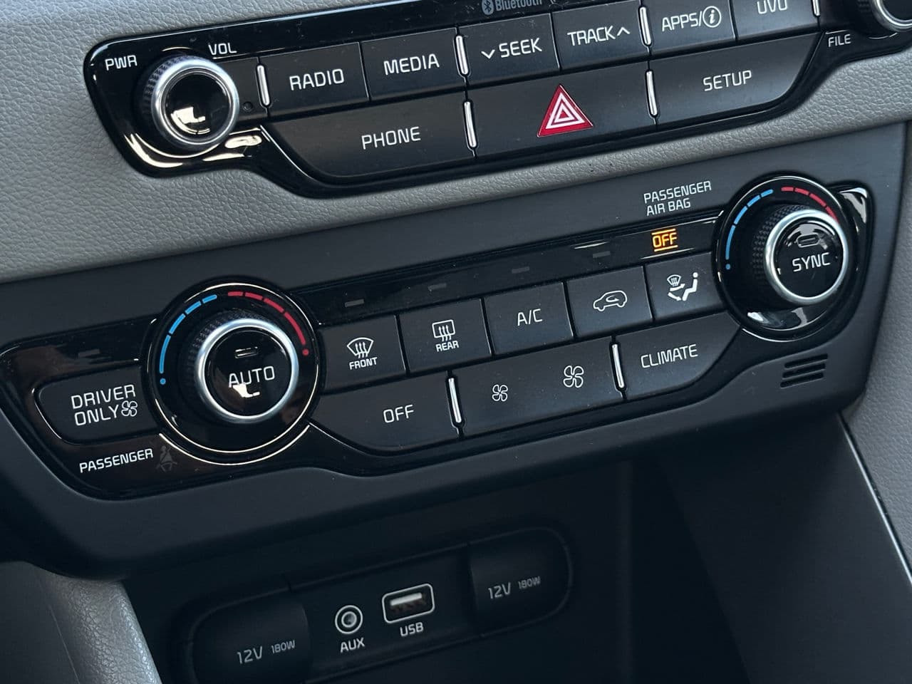 Kia Niro 2019 — Миниатюра 11