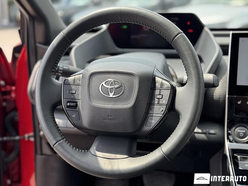 Toyota bZ4X 2023 — Миниатюра 7