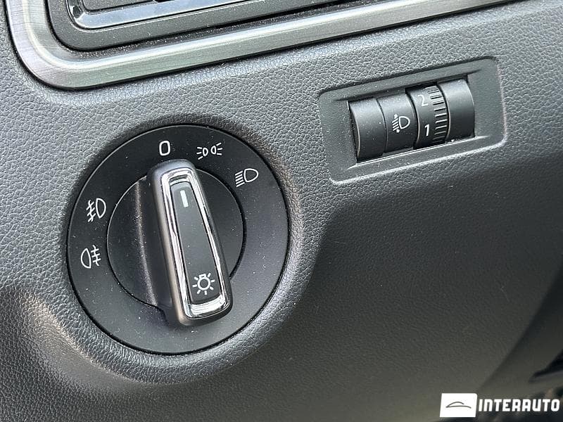 Skoda Rapid 2016 — Миниатюра 18