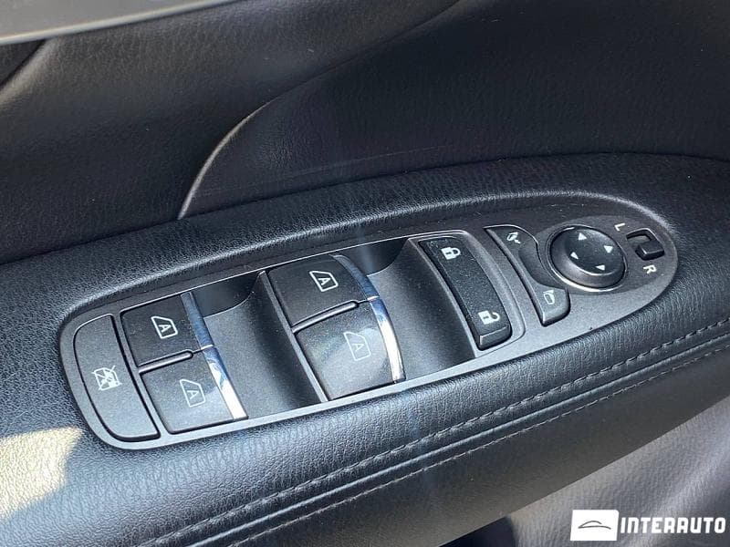 Infiniti Q70 2018 — Миниатюра 7