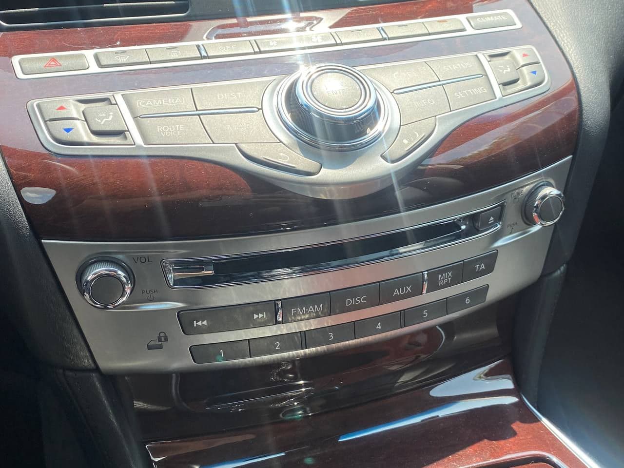 Infiniti Q70 2018 — Миниатюра 14