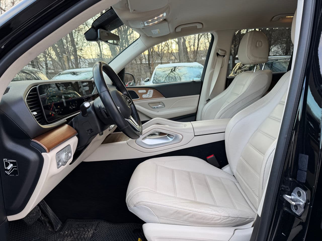 Mercedes GLE 300d 2021 — Миниатюра 6