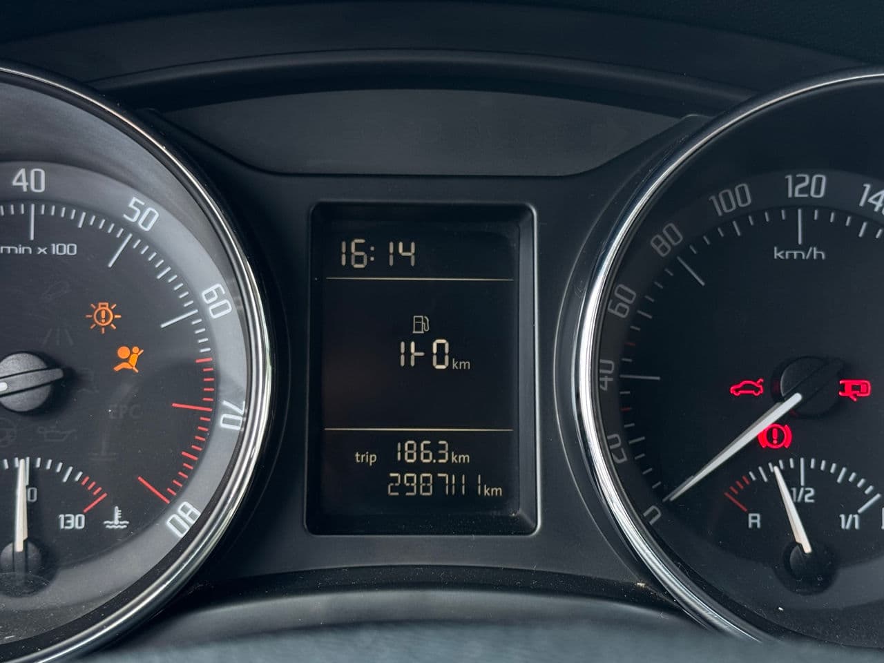 Skoda Superb 2010 — Миниатюра 8
