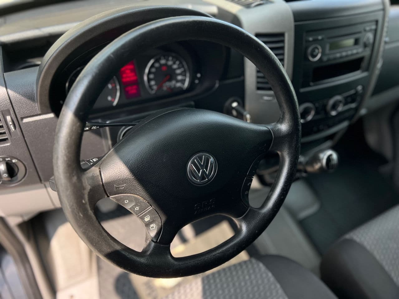 Volkswagen Crafter 2012 — Миниатюра 10