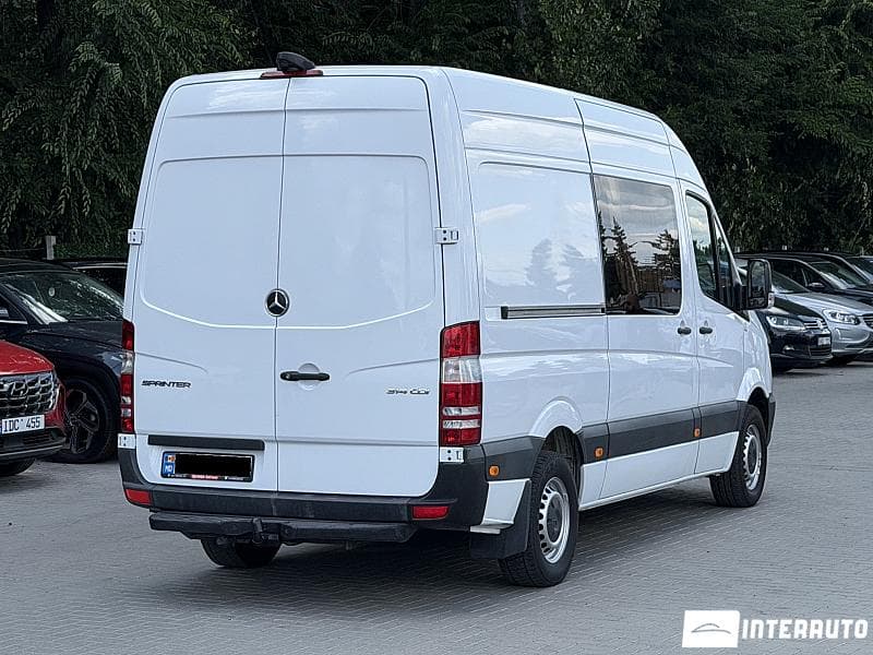 Mercedes Sprinter 2018 — Миниатюра 2