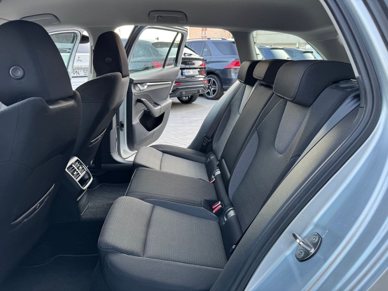 Skoda Octavia 2020 — Миниатюра 13