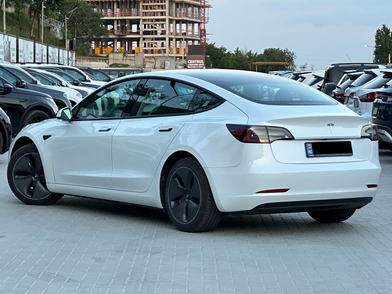 Tesla Model 3 2022 — Миниатюра 4