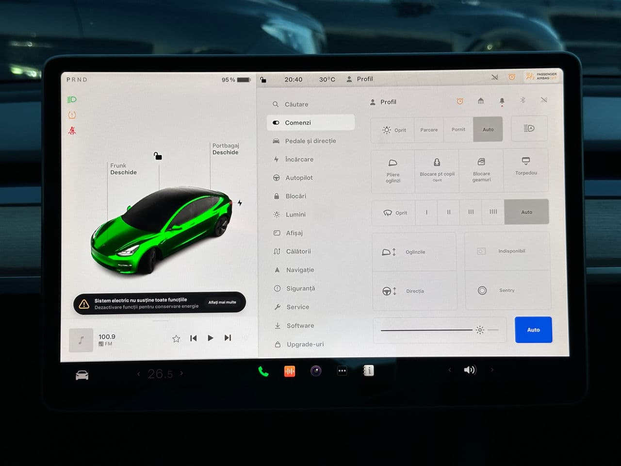 Tesla Model 3 2022 — Миниатюра 8