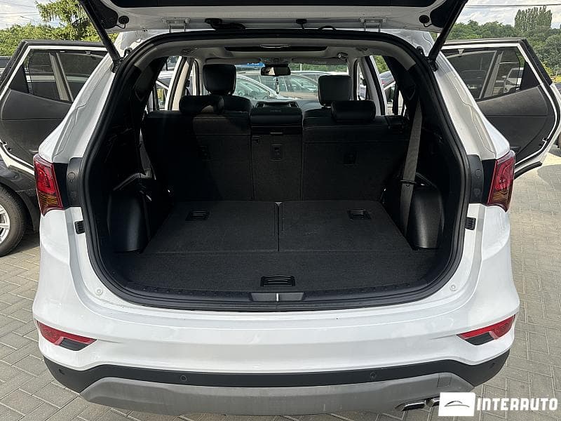 Hyundai Santa Fe 2018 — Миниатюра 26