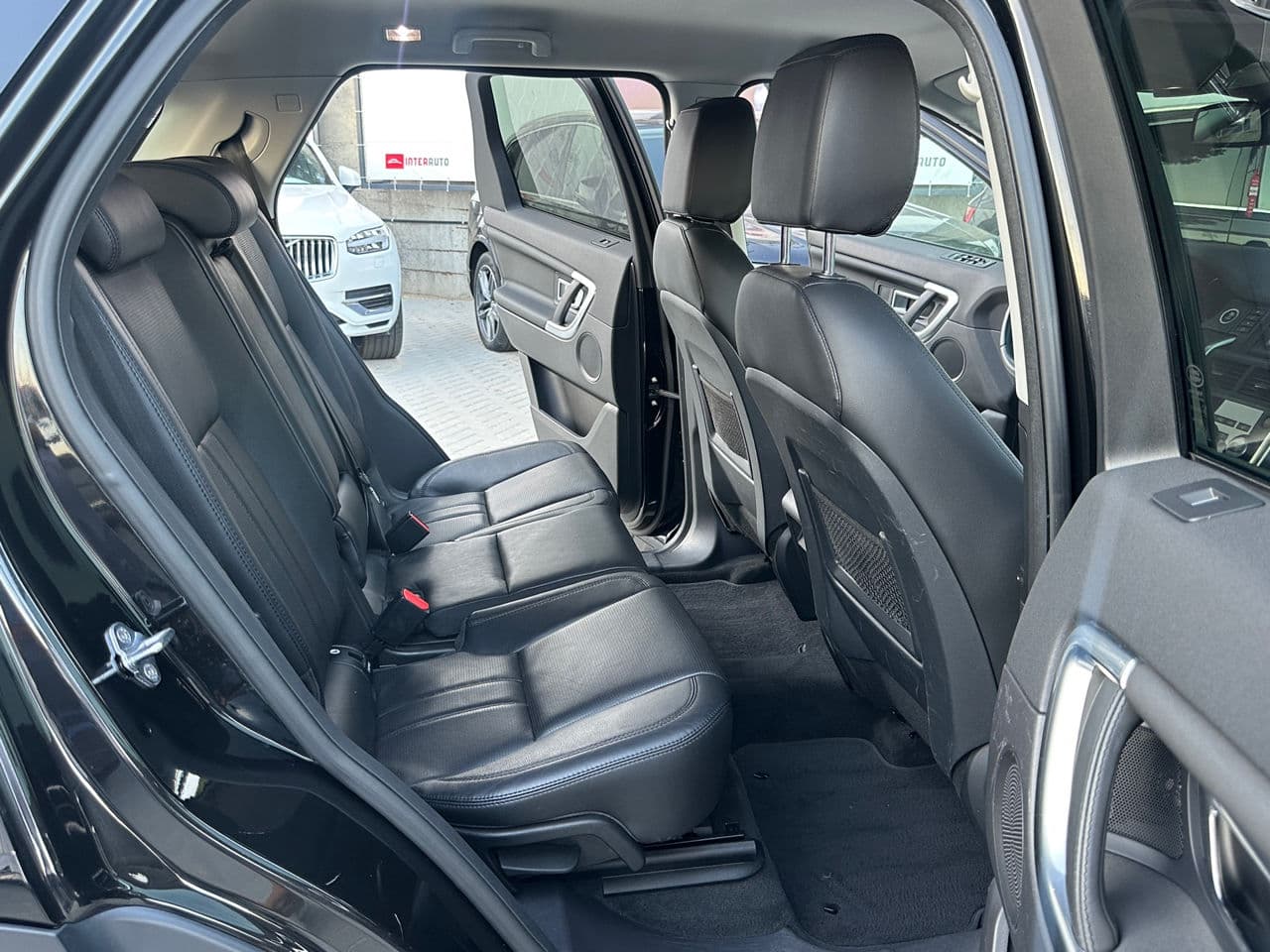 Land Rover Discovery Sport 2016 — Миниатюра 14