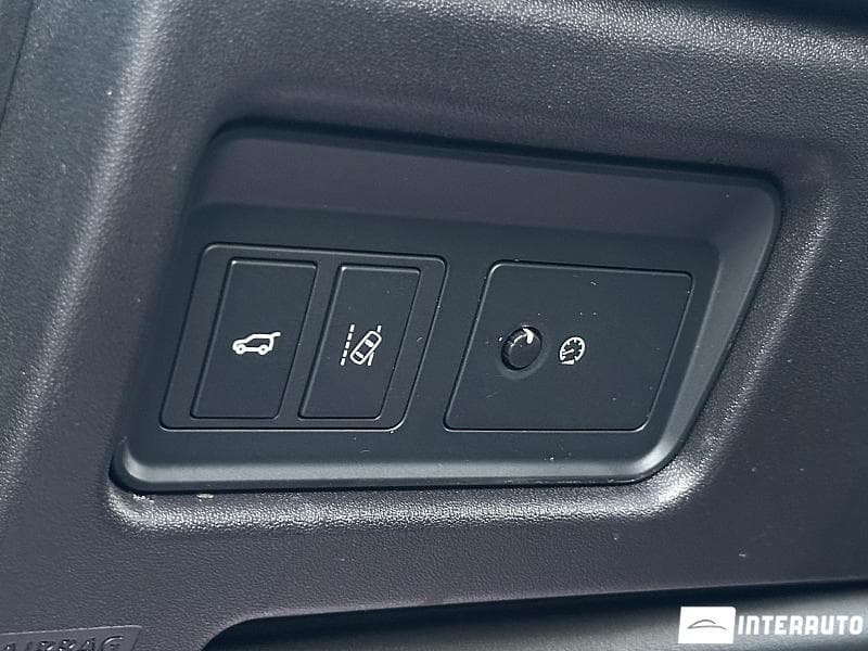 Land Rover Discovery Sport 2016 — Миниатюра 18