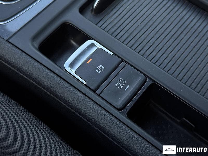Volkswagen Golf 2018 — Миниатюра 13