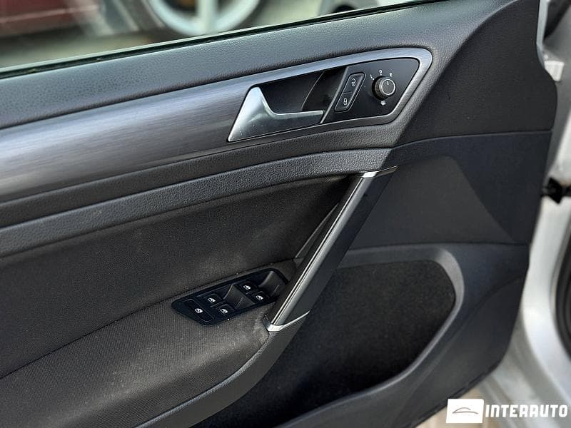 Volkswagen Golf 2018 — Миниатюра 17