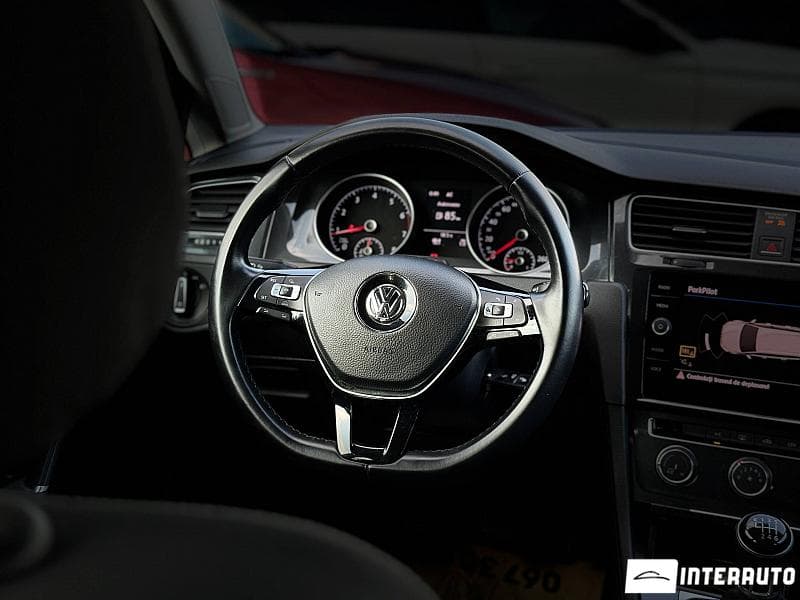Volkswagen Golf 2018 — Миниатюра 7