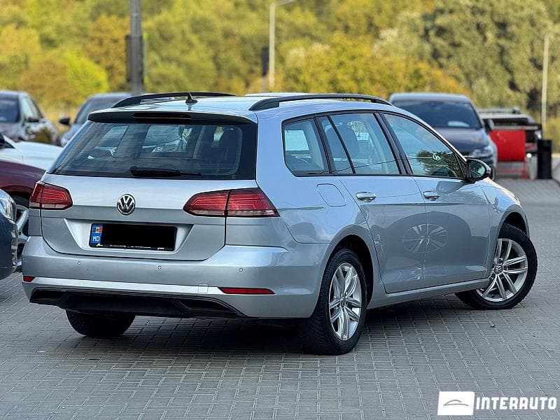 Volkswagen Golf 2018 — Миниатюра 3