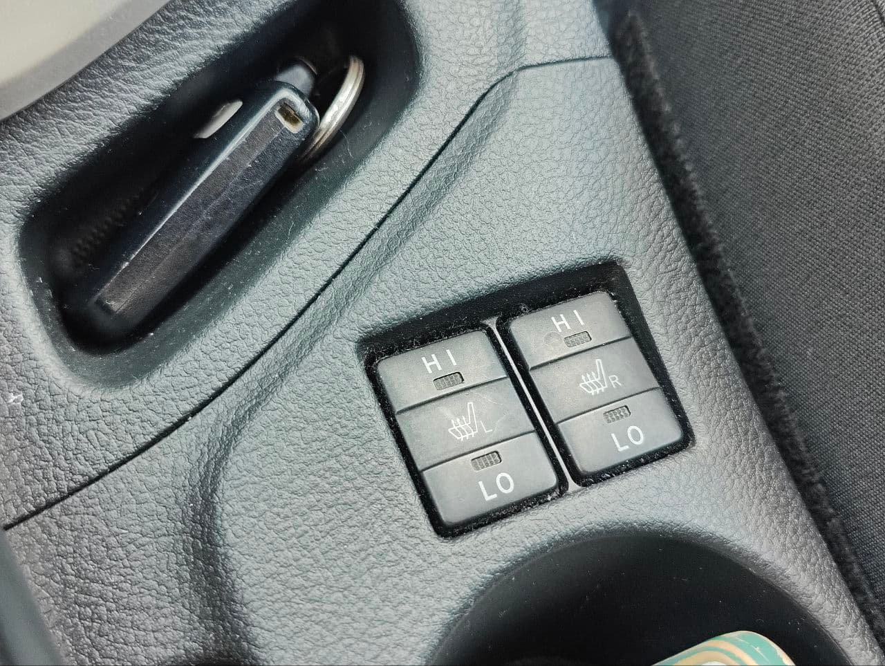Toyota Auris 2013 — Миниатюра 16
