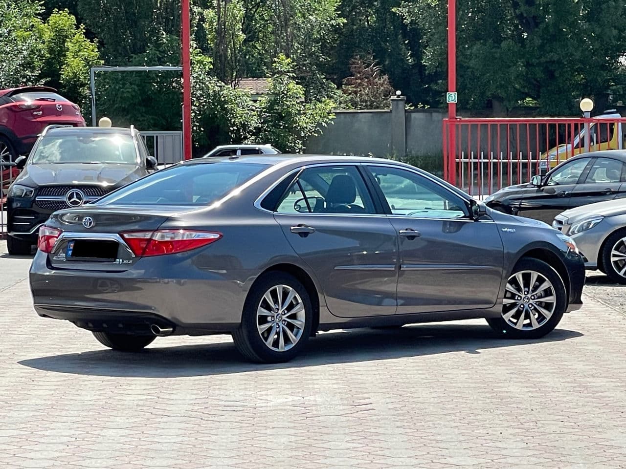 Toyota Camry 2016 — Миниатюра 3