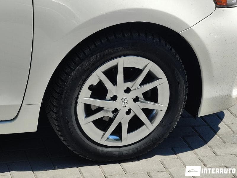 Toyota Prius Plus / V 2014 — Миниатюра 18