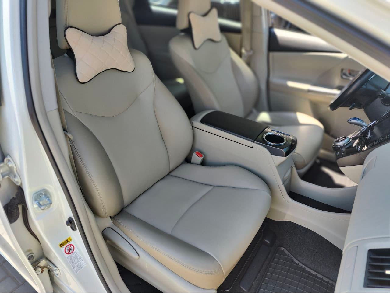 Toyota Prius Plus / V 2014 — Миниатюра 8