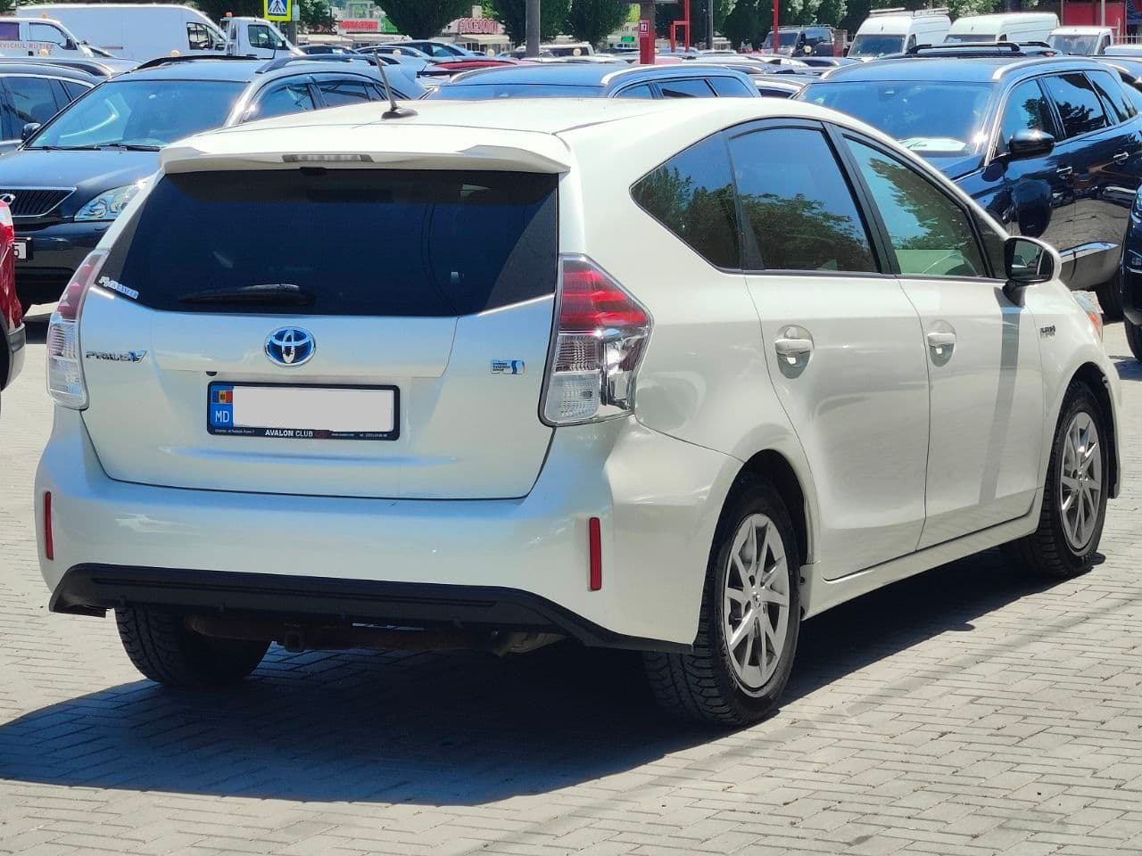 Toyota Prius Plus / V 2014 — Миниатюра 4