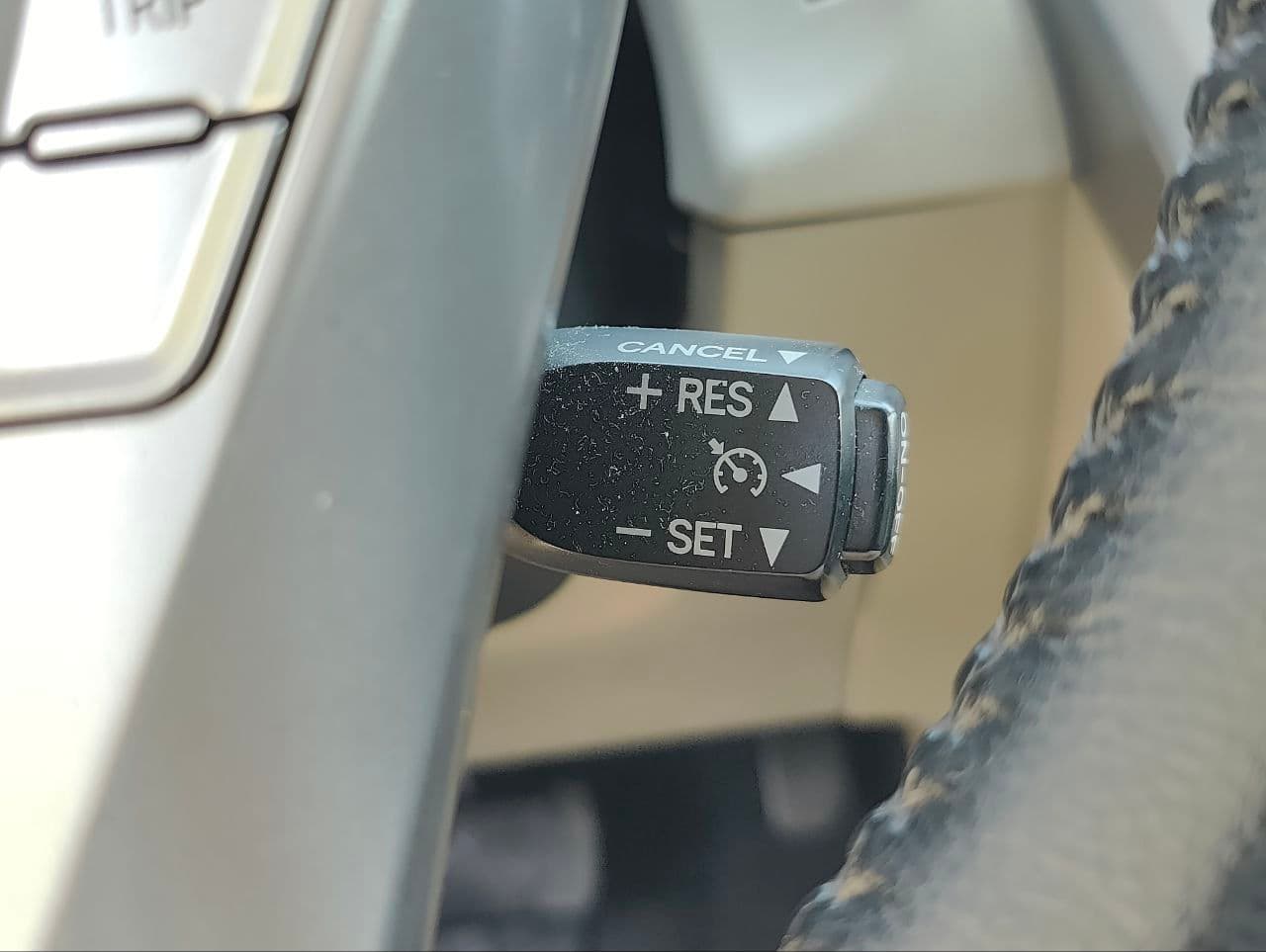 Toyota Prius Plus / V 2014 — Миниатюра 14