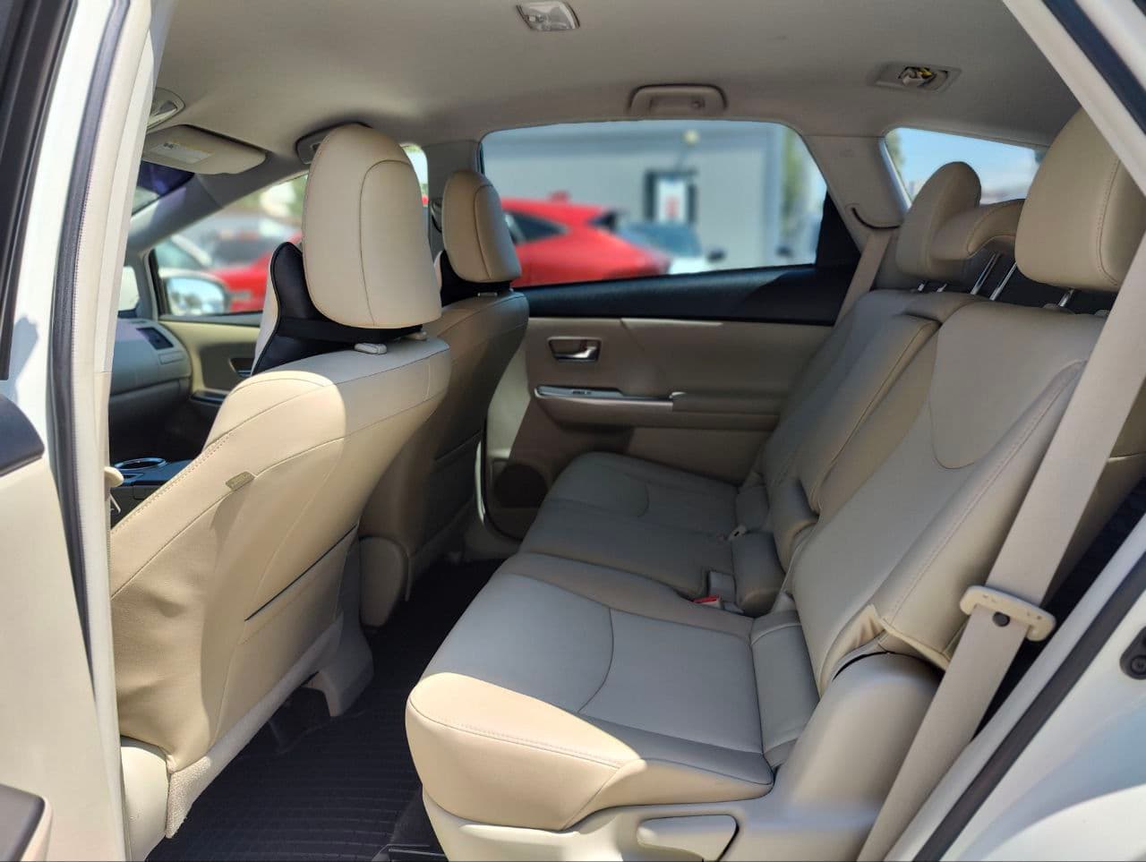 Toyota Prius Plus / V 2014 — Миниатюра 10