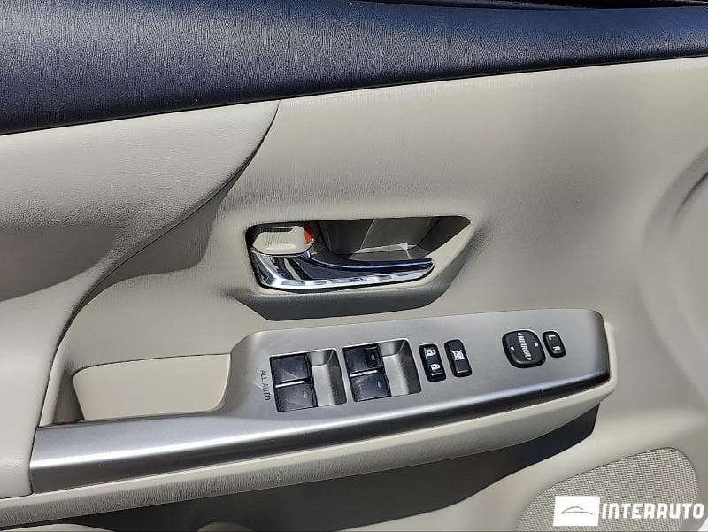 Toyota Prius Plus / V 2014 — Миниатюра 16