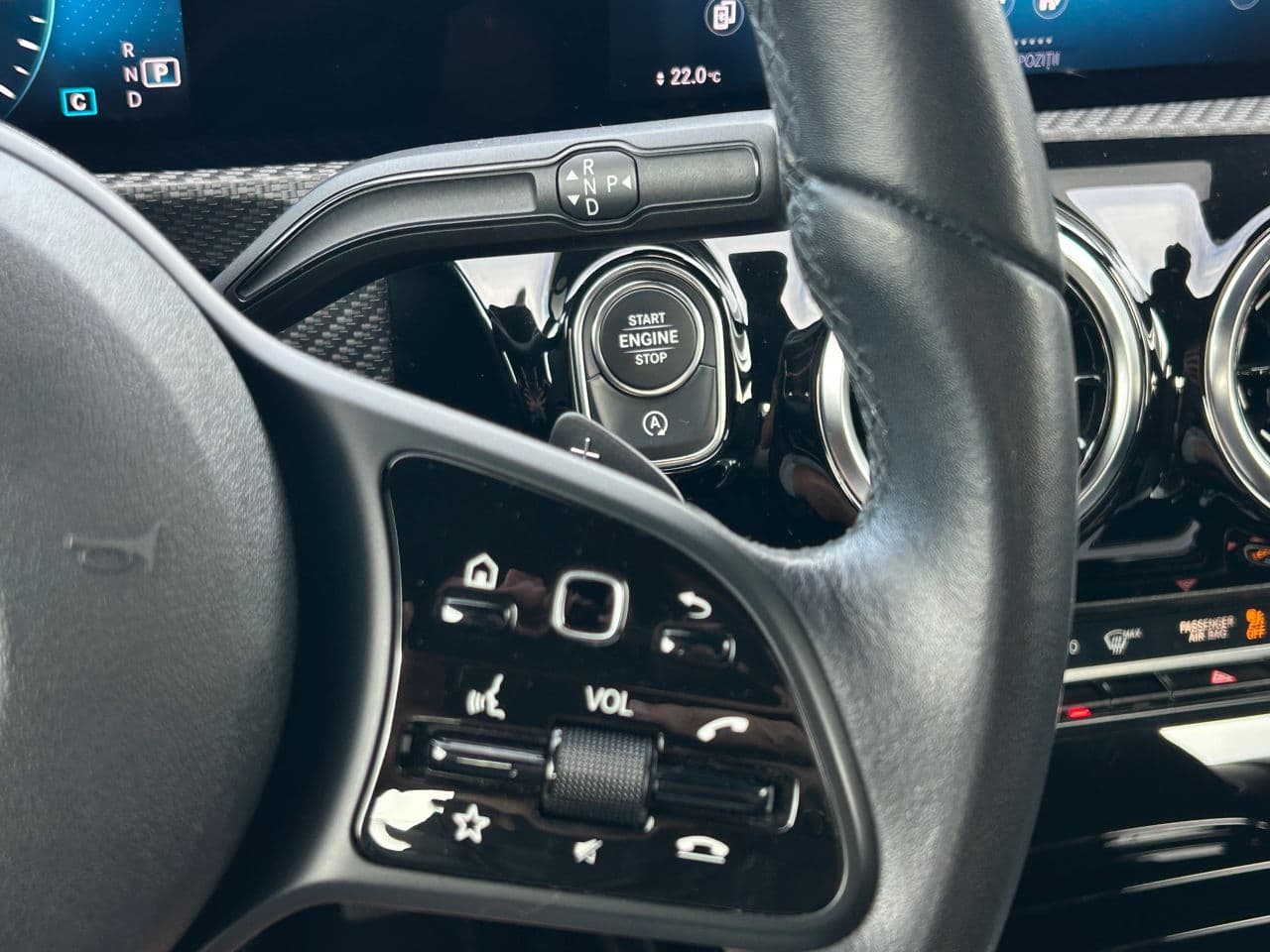 2019 Mercedes A 180 — Miniatură 14