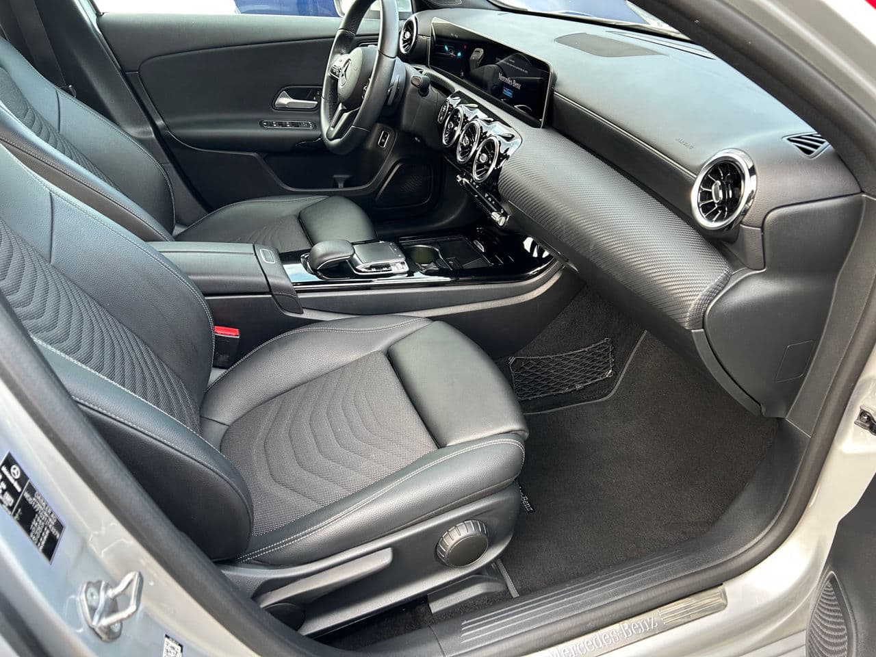 2019 Mercedes A 180 — Miniatură 6