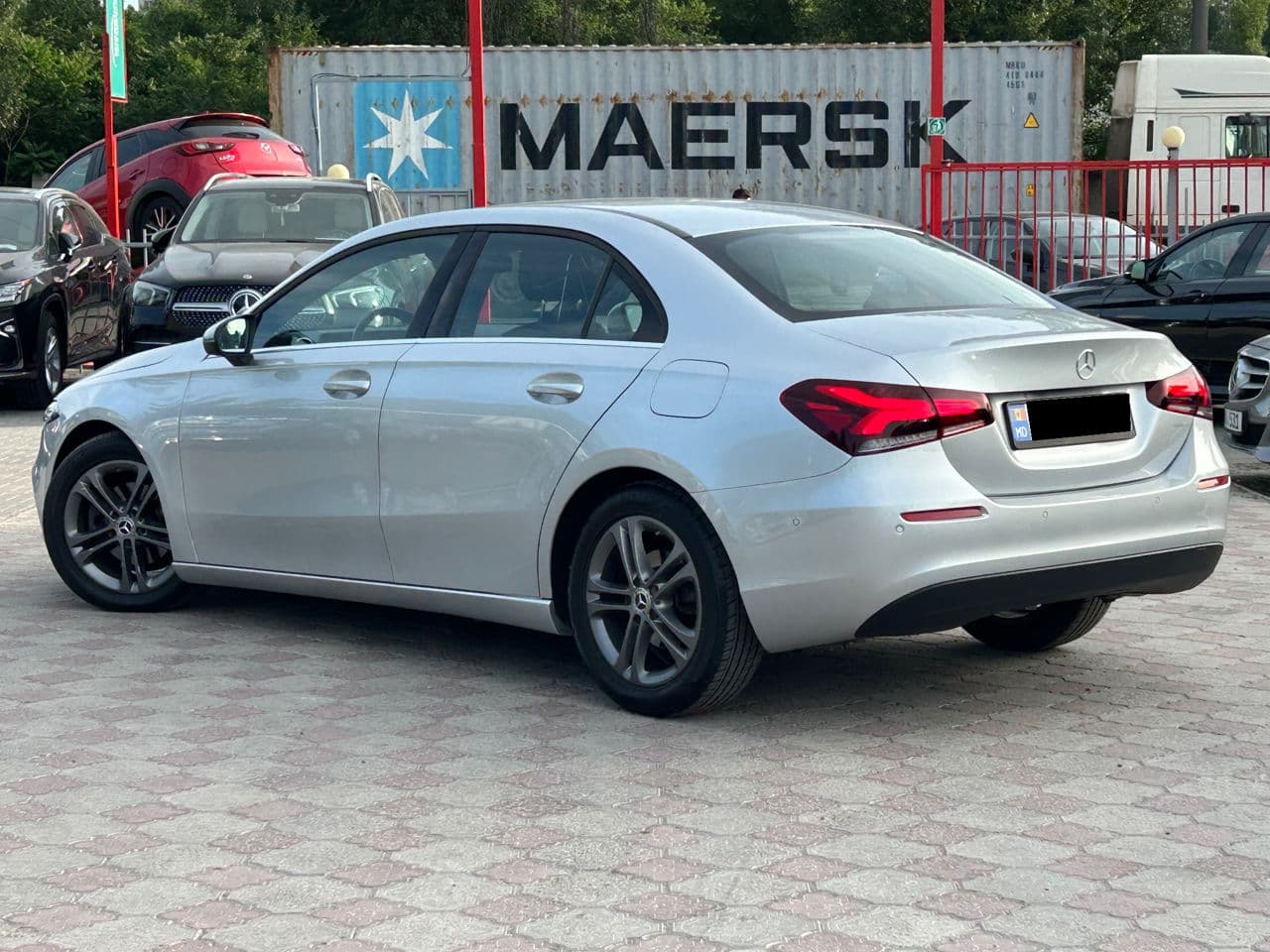 2019 Mercedes A 180 — Miniatură 2