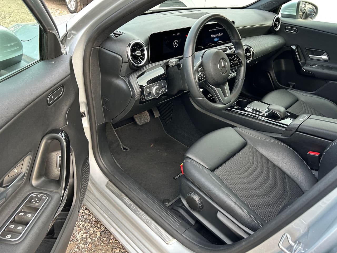 2019 Mercedes A 180 — Miniatură 5