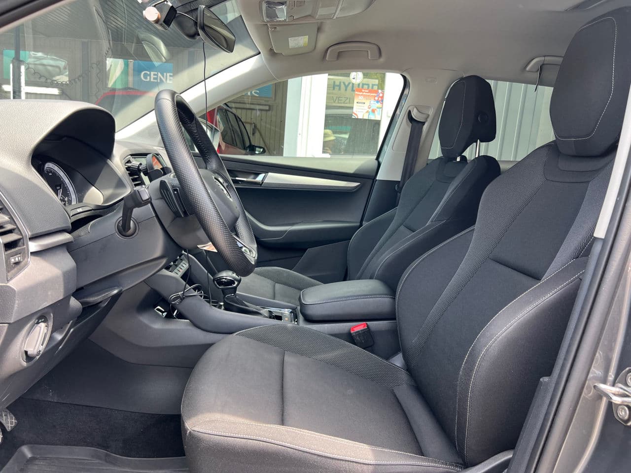 Skoda Karoq 2022 — Миниатюра 5