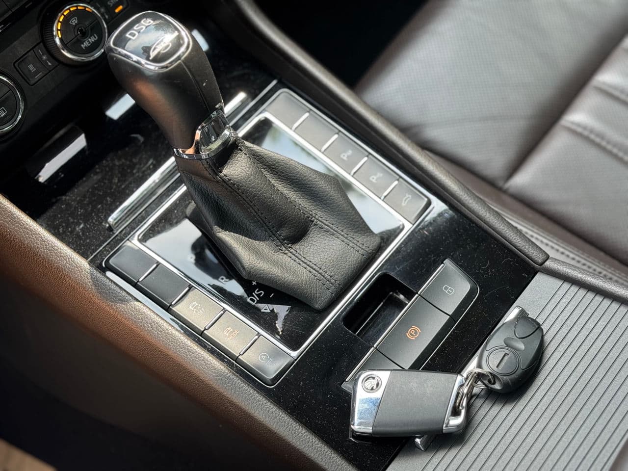Skoda Superb 2015 — Миниатюра 15