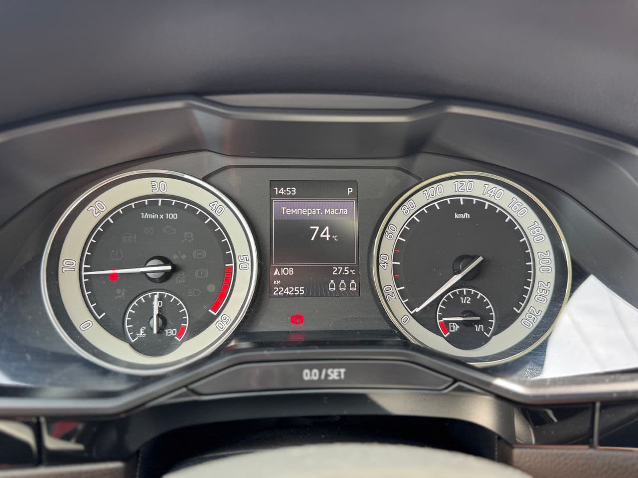 Skoda Superb 2015 — Миниатюра 12