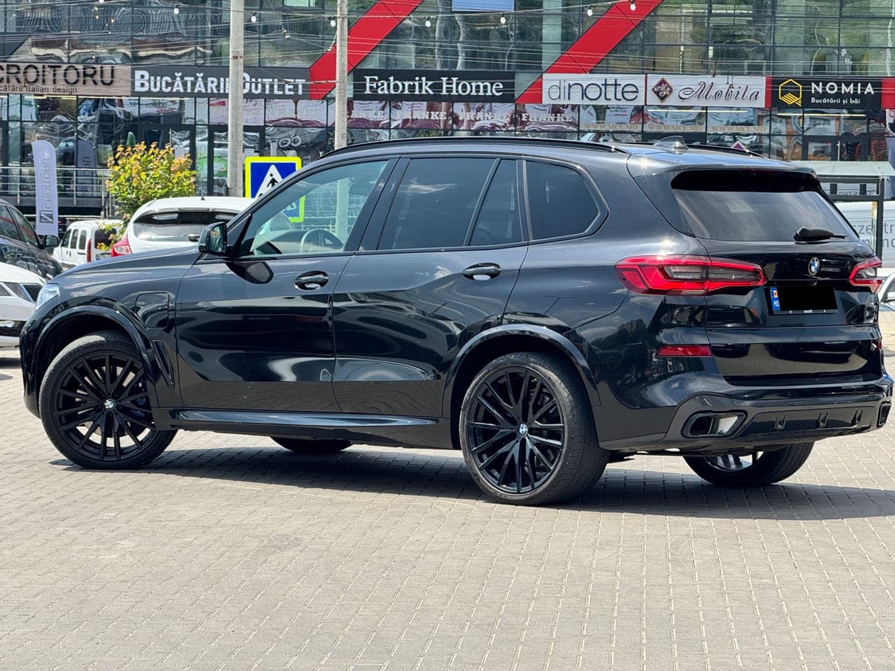 2020 BMW X5 4.5e — Miniatură 4