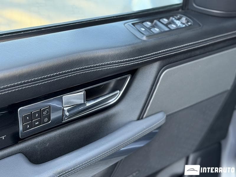 Land Rover Range Rover Sport 2011 — Миниатюра 6