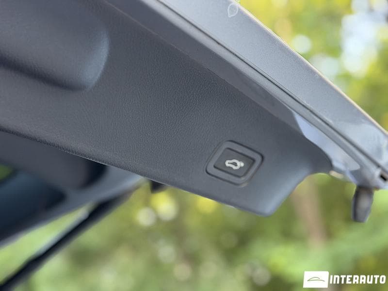 Land Rover Range Rover Sport 2011 — Миниатюра 25