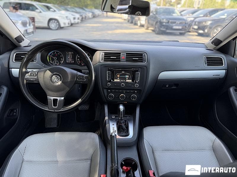 Volkswagen Jetta 2013 — Миниатюра 16