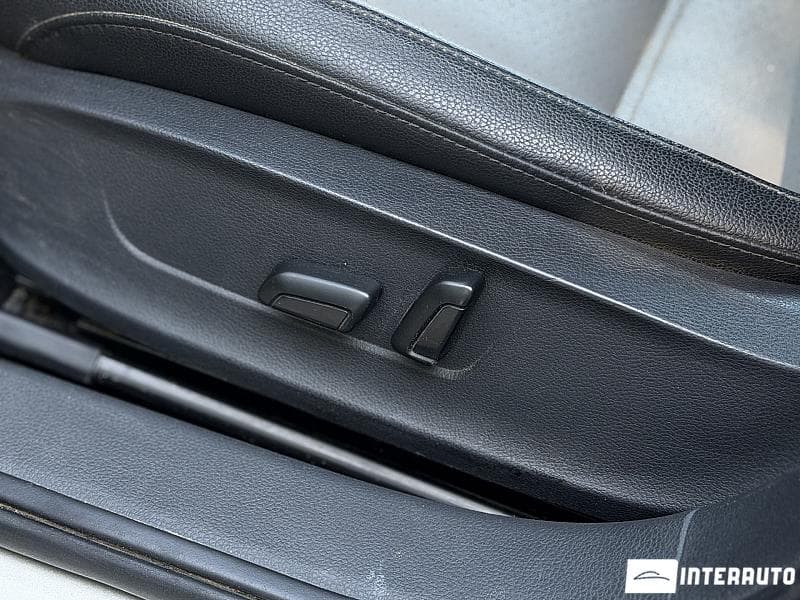 Volkswagen Jetta 2013 — Миниатюра 8