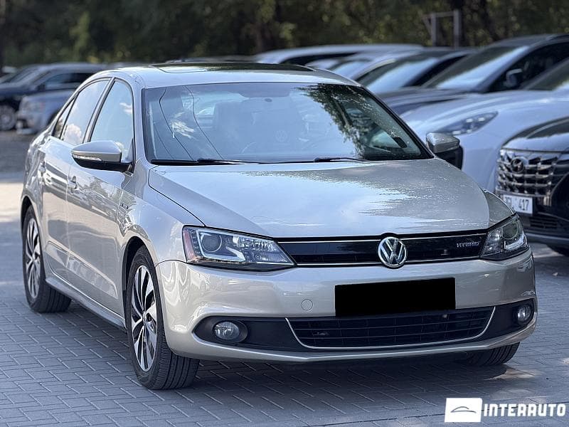 Volkswagen Jetta 2013 — Миниатюра 3