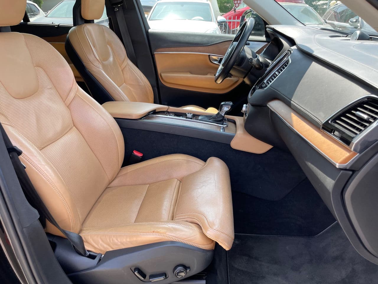 Volvo XC 90 2015 — Миниатюра 14