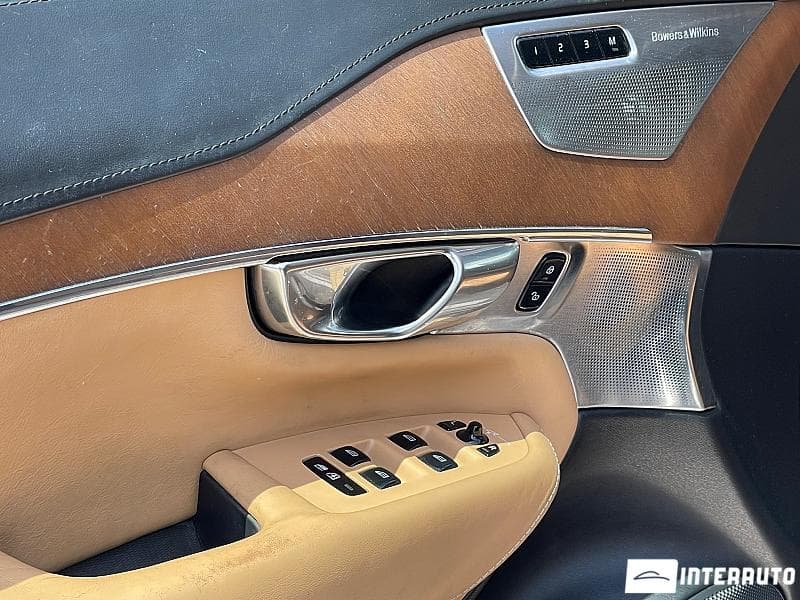 Volvo XC 90 2015 — Миниатюра 7
