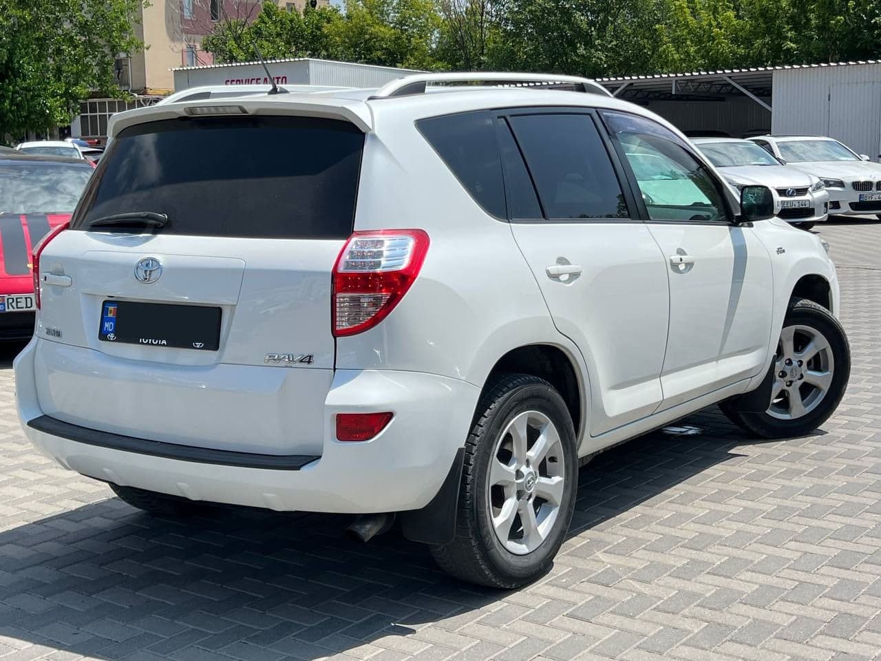 Toyota Rav-4 2011 — Миниатюра 4