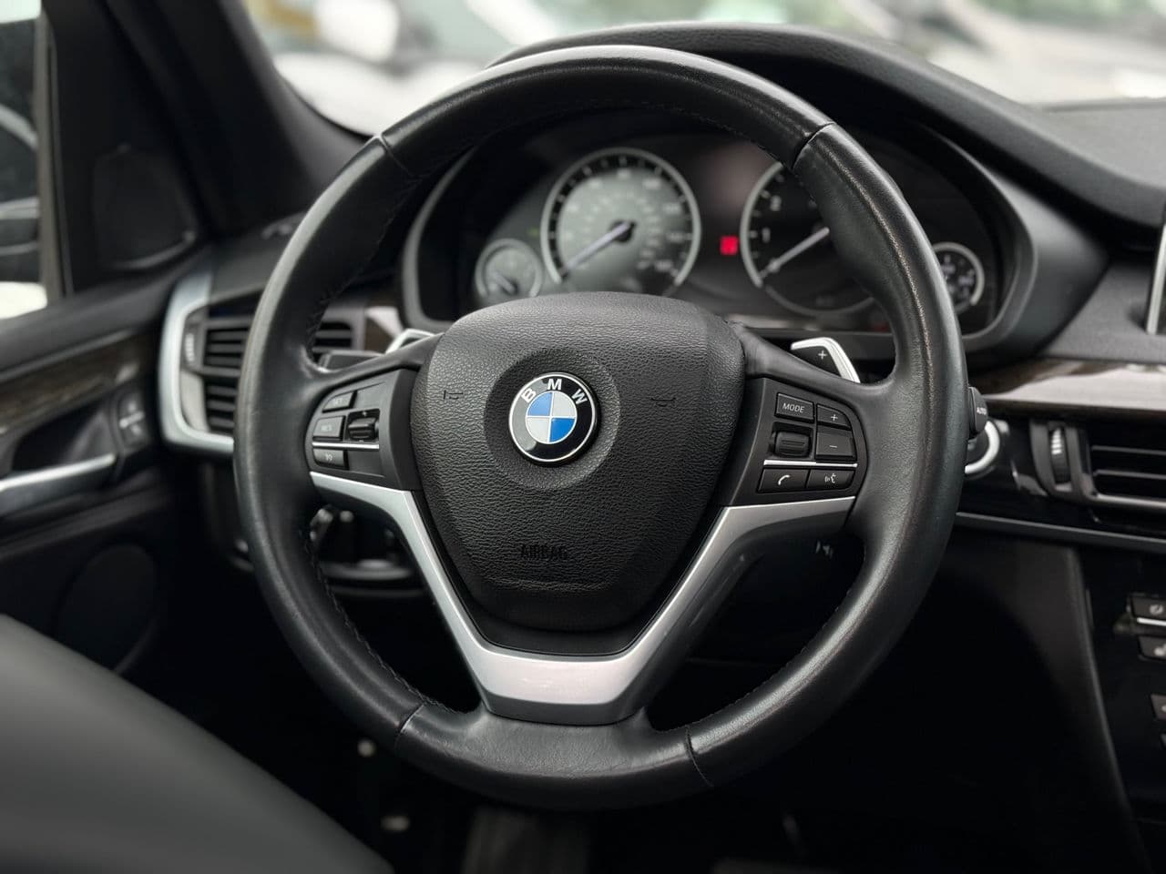 2017 BMW X5 4.0e — Miniatură 14