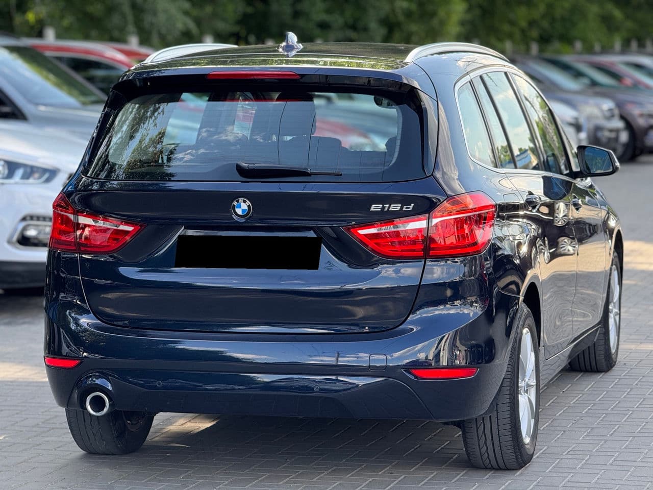 BMW 216d 2018 — Миниатюра 2