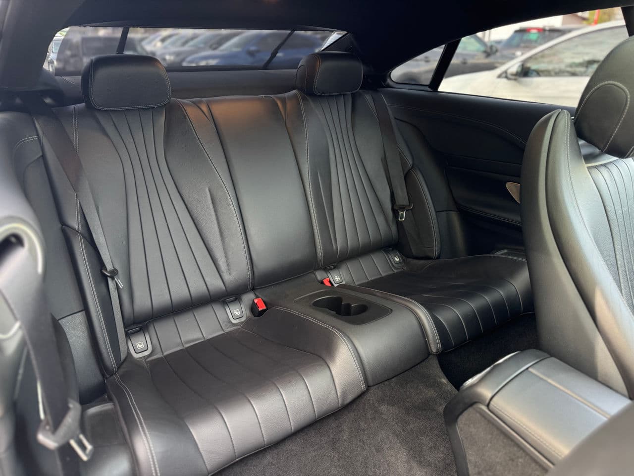 Mercedes E 300 2021 — Миниатюра 20