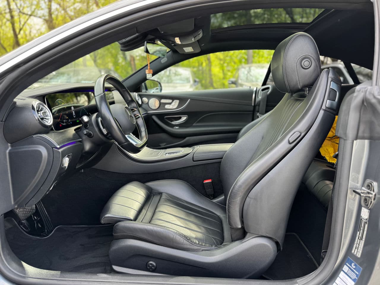 Mercedes E 300 2021 — Миниатюра 5